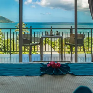 Summer Beau Vallon (Mahe)